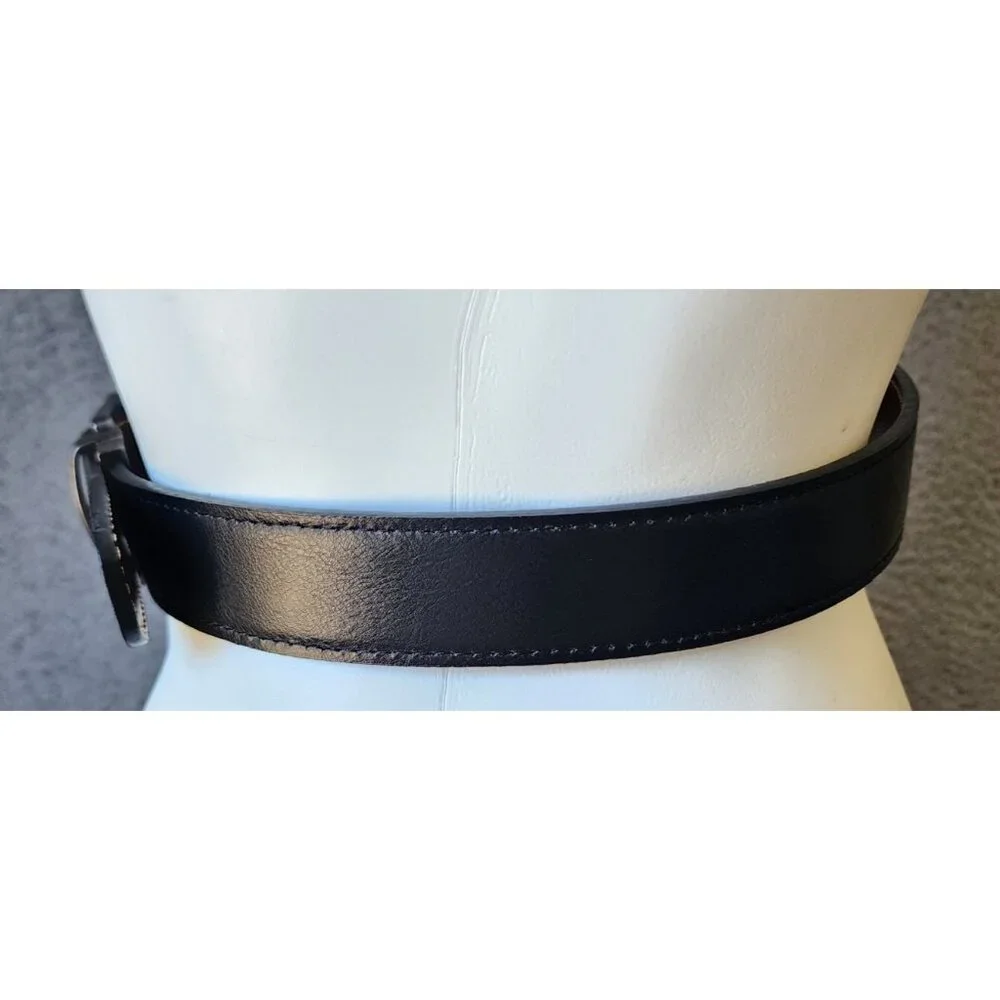 Levi's‎ Reversible Brown & Black Synthetic Leather Belt Size Small 30 - 32